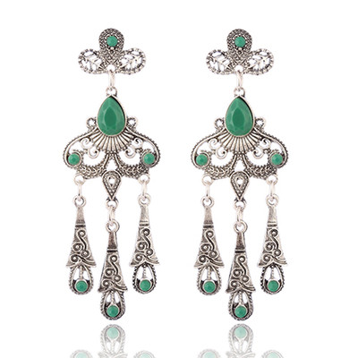 Cercei lungi de dama in trei culori