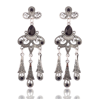 Cercei lungi de dama in trei culori