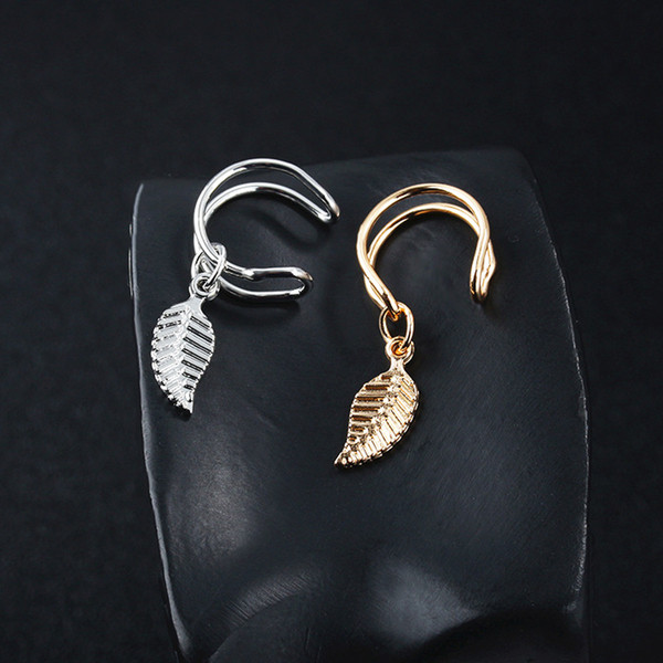 Cercel mic de dama in trei culori