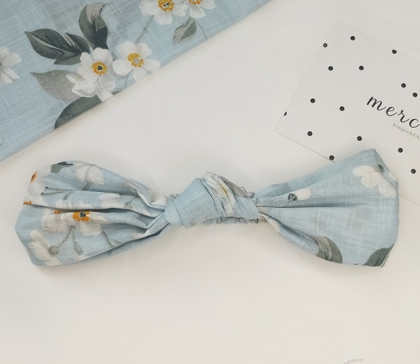 Bentita de dama moderna cu motive florale