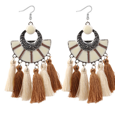 Cercei de dama in stil boem cu ciucuri