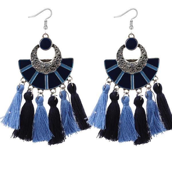 Cercei de dama in stil boem cu ciucuri