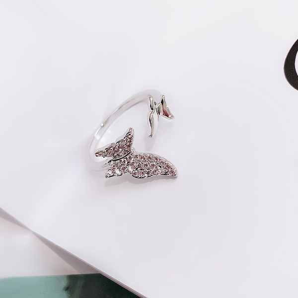 Inel de dama cu pietre decorative - Fluture