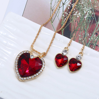 Set de cercei și colier elegant pentru femei