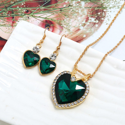 Set de cercei și colier elegant pentru femei