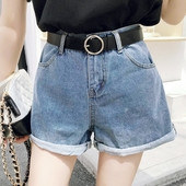 Pantaloni scurti de dama in doua culori