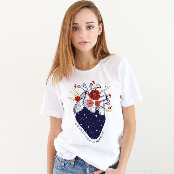 Tricou dama cu aplicatie colorata