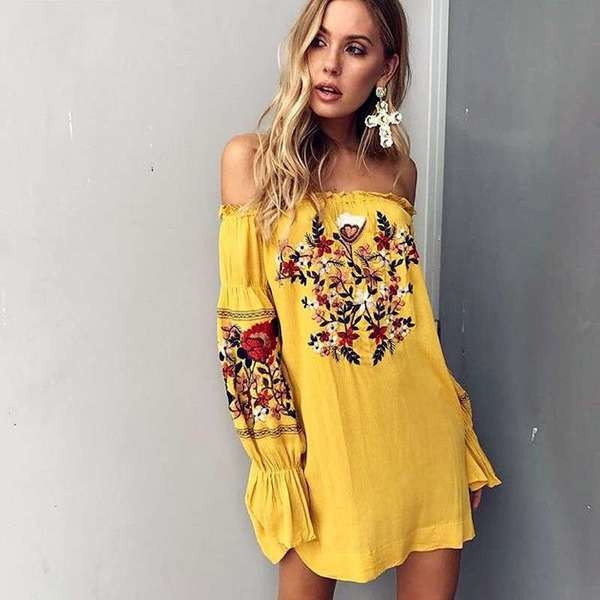 Rochie de dama proaspata cu maneci lungi cu motive florale