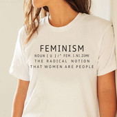 Γυναικεία μπλούζα με επιγραφή και O-neckline