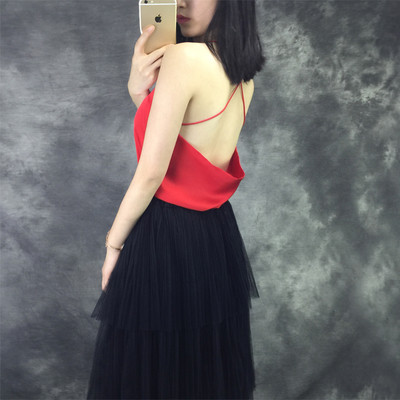 Κομψό γυναικείο αμάνικο με σταυρωμένα ιμάντα σε διάφορα χρώματα