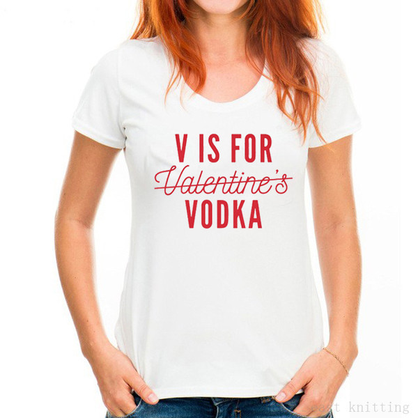 Γυναικεία μπλούζα με ενδιαφέρουσα επιγραφή σε 2 χρώματα - Λεπτό μοντέλο