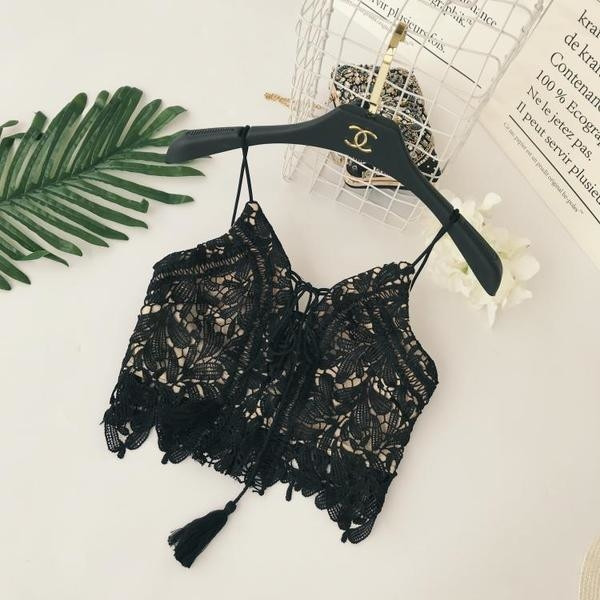 Top de dama scurt din dantela in trei culori