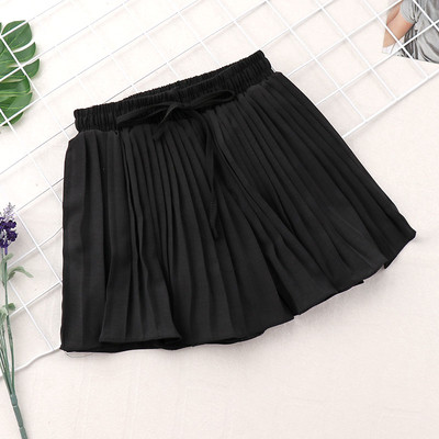 Γυναικεία shorts με ελαστική μέση σε δύο χρώματα