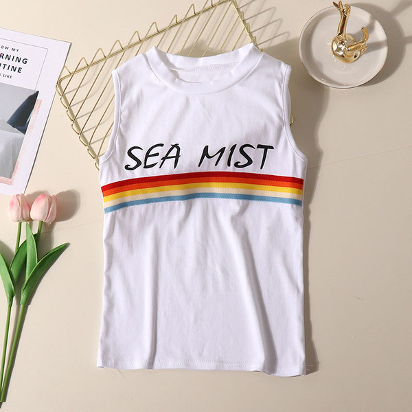 Maieu de damă alb-negru cu elemente colorate și inscripție