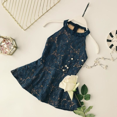 Κομψή γυναικεία μπλούζα με δαντέλα σε τέσσερα χρώματα