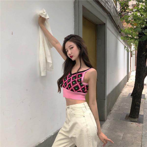 Top scurt de dama de culoare roz