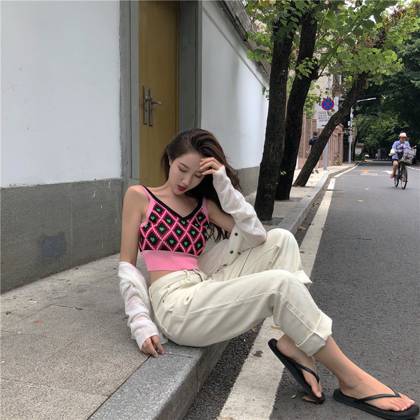 Top scurt de dama de culoare roz