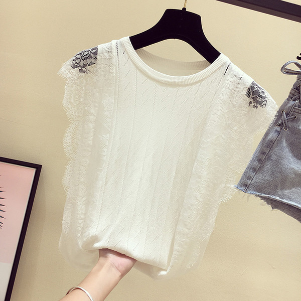 Top de dama elegant cu dantela in trei culori