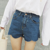 Pantaloni scurți de damă din denim în mai multe culori