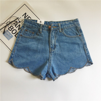 Pantaloni scurți de damă din denim în mai multe culori