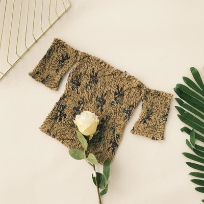 Bluză de damă cu mâneci scurte și motive florale - culori diferite