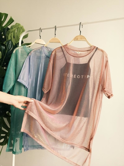 Bluza de dama transparenta in mai multe culori - model larg