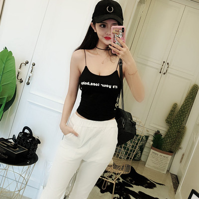 Дамски топ с надпис в бял, сив и черен цвят