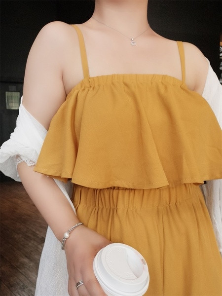 Maxi μοντέρνες γυναικείες φόρμες σε διάφορα χρώματα