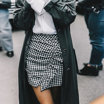 Fusta de dama stilata in dungi, cu talie inalta