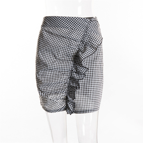 Fusta de dama stilata in dungi, cu talie inalta