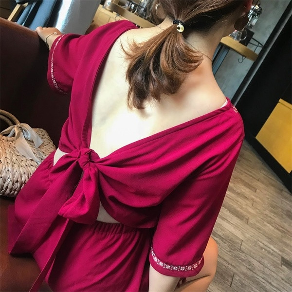 Maxi salopetă scurtă modernă pentru doamne în două culori