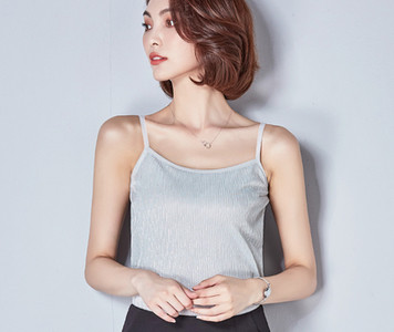 Top de dama modern stralucitor cu bretele subtiri in doua modele