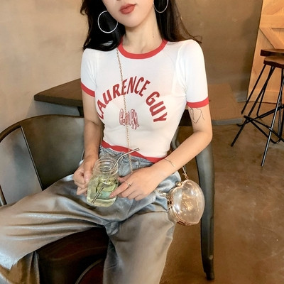 Γυναικεία μπλούζα με επιγραφές - Λεπτό μοντέλο