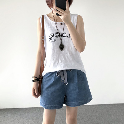 Maieu de damă într-un model larg cu inscripție