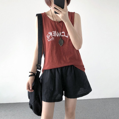 Maieu de damă într-un model larg cu inscripție