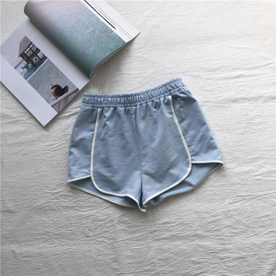 Γυναικεία  σορτς με διάφορα χρώματα