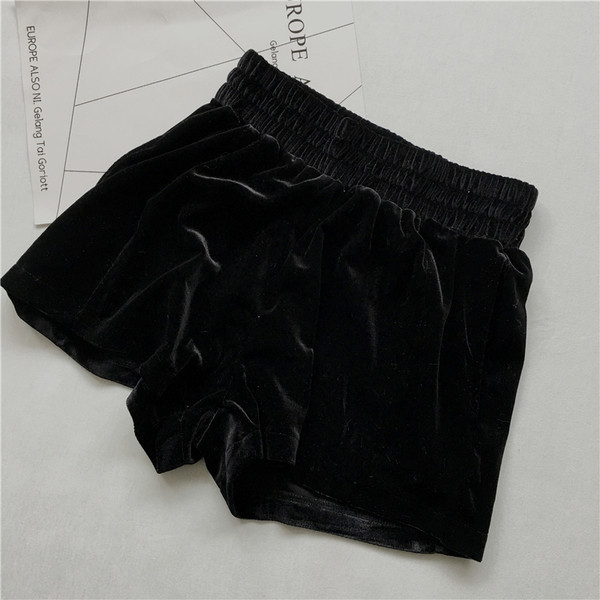 Pantaloni scurti de piele intoarsa de dama cu talie inalta