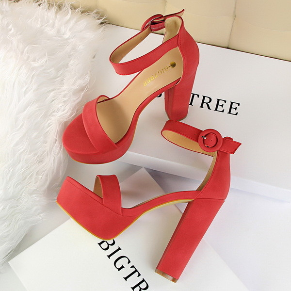 Sandale de dama elegante cu toc gros in mai multe culori