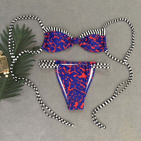 NOU costum de baie de damă în două părți cu bikini decupat în patru culori