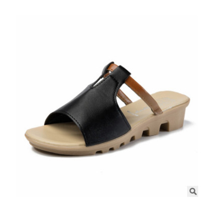 Papuci de dama din imitatie de piele in mai multe culori