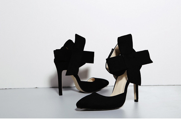 HIT Pantofi moderni de dama cu toc inalt si panglica etera pe glezna in mai multe culori