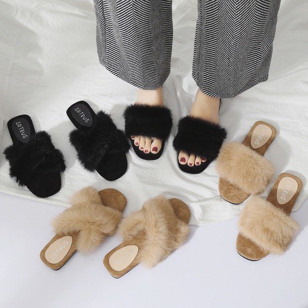 Papuci dama cu puf in doua culori