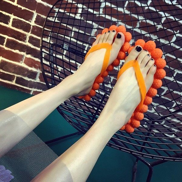 Papuci de dama non-standard in mai multe culori