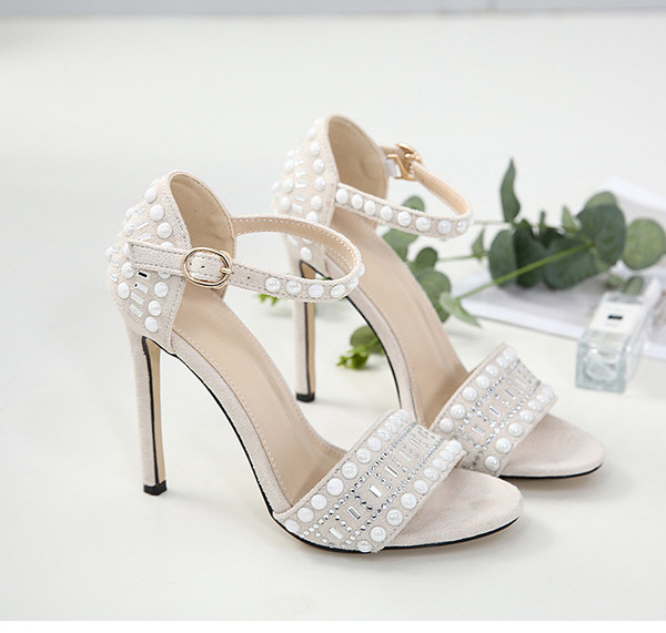 Sandale de dama moderne cu decor cu curea si margele in doua culori