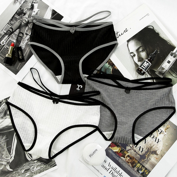 3 τεμ γυναικεία μπικίνι με ενδιαφέρουσες συνδέσεις