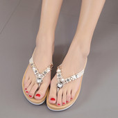 Papuci dama cu elemente metalice si pietre decorative