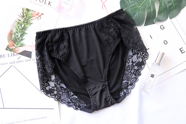 Γυναικεία σατέν μπικίνι με διακόσμηση δαντέλας - 3 κομμάτια