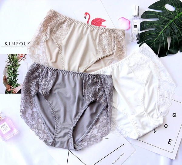 Γυναικεία σατέν μπικίνι με διακόσμηση δαντέλας - 3 κομμάτια