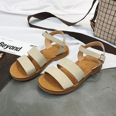 Sandale de damă potrivite pentru utilizarea de zi cu zi în trei culori