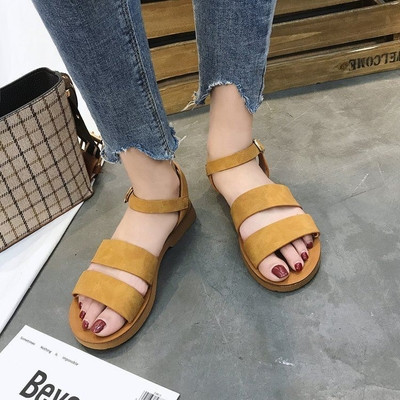 Sandale de damă potrivite pentru utilizarea de zi cu zi în trei culori